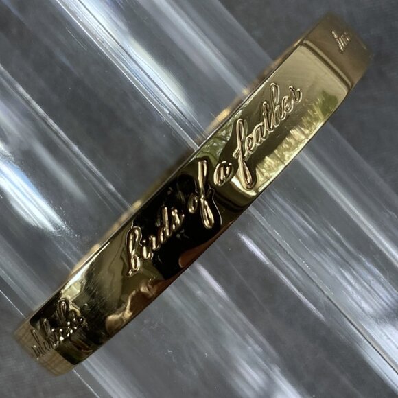 Kate Spade - Bridesmaid Idiom Bangle, gold tone bangle best friend ever engraved - Picture 4 of 10